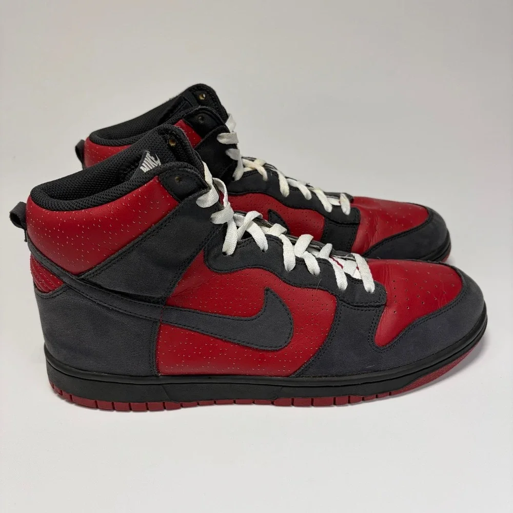 Nike Dunk High Ultraman 2009 OG Red Gray Men's Size 11 317982-061 collector‎